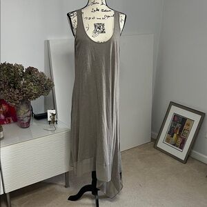 Philosophy High Low Dress in Taupe